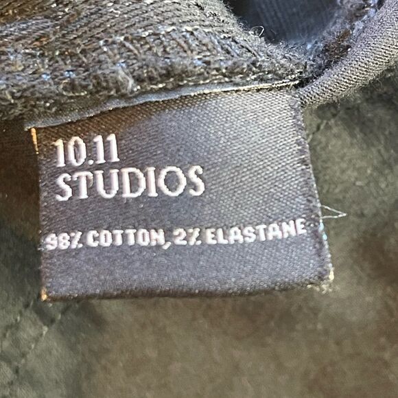 10.11 Studios Denim Button-Up Jumpsuit with Pockets in Black NWT! - Picture 7 of 9